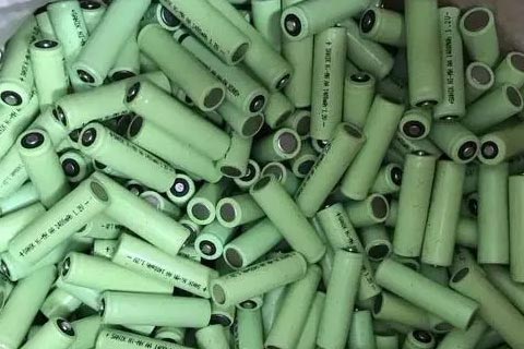 汕尾高价磷酸电池回收-上门回收铁锂电池-报废电池回收