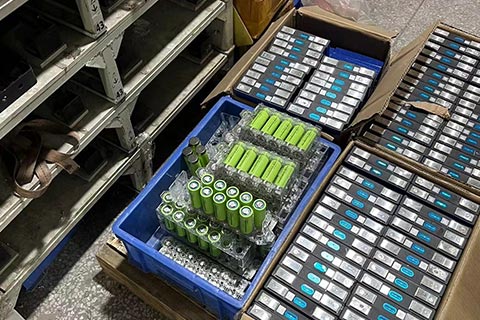 [无锡滨湖专业回收新能源电池]光伏发电板回收价格-收废旧报废电池